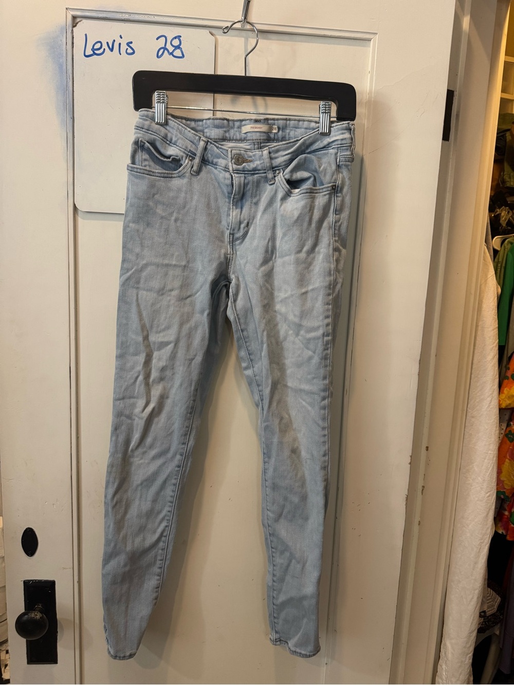 Levi's Light Wash Women's Skinny Jeans - Pale Blue